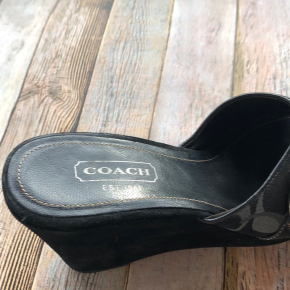 Coach Wedge Slides - Picture 2 of 7